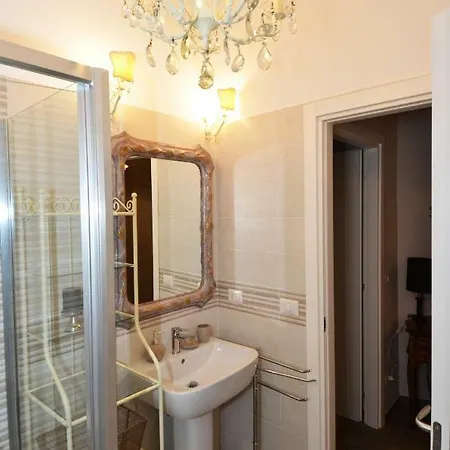 & Breakfast Nettuno 29 4* Bologna