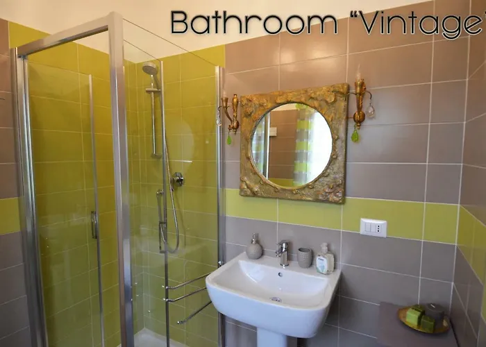 & Breakfast Nettuno 29 게스트하우스 4*